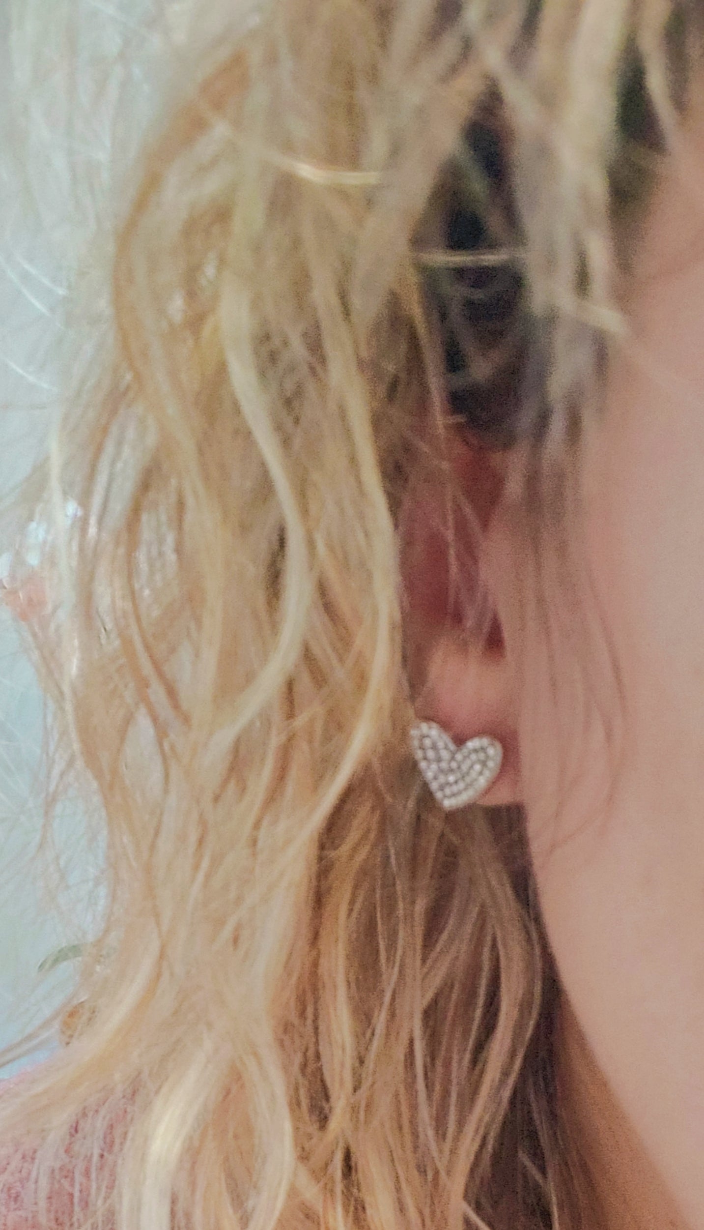 Puce coeur strass - acier inoxydable Puce coeur strass acier gris et jaune strass blanc Acier gris et jaune inoxydable Hyppoalergenique