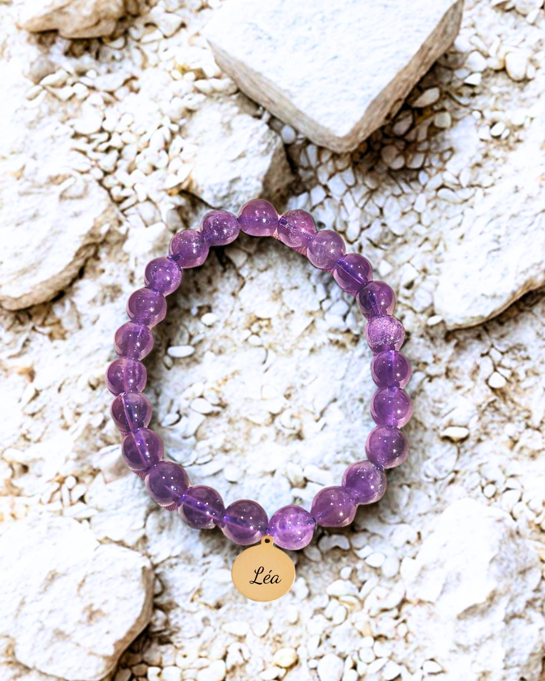 Bracelet en améthyste naturelle – bijou énergétique apaisant pour la sérénité, la protection et la paix intérieure.