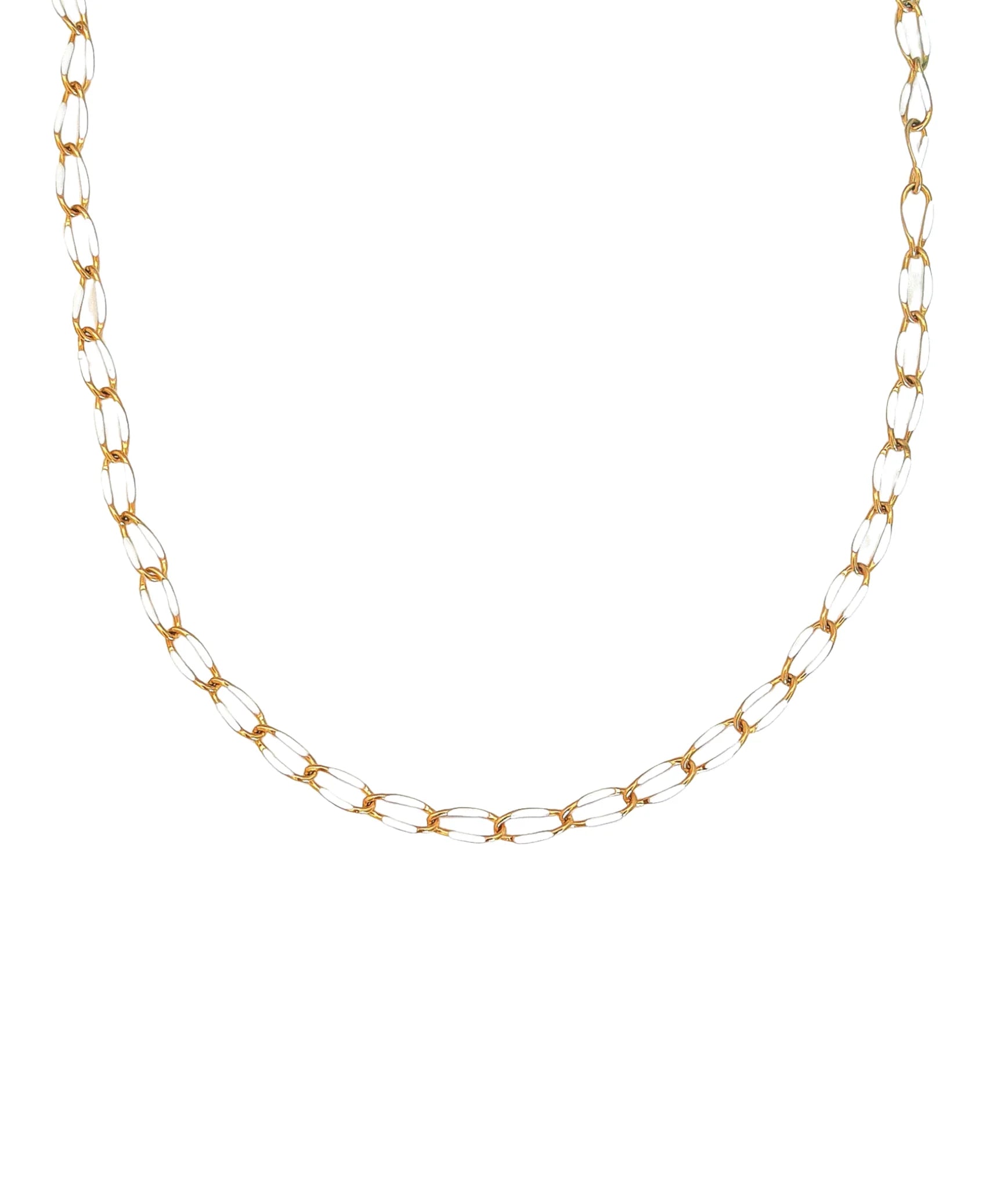 ✨ Créez un bijou qui vous ressemble
Exprimez votre histoire, vos émotions ou vos liens précieux avec ce bijou pendentif personnalisable — un collier unique, façonné selon vos envies.

🔧 Personnalisation sur-mesure
Parce que chaque personne est unique, ce bijou s’adapte entièrement à vous :

Choisissez la taille du collier : court, mi-long ou long, selon votre style et votre confort

Ajoutez le nombre de pampilles que vous souhaitez : une seule initiale ou un bouquet de symboles — chaque pampille représente
