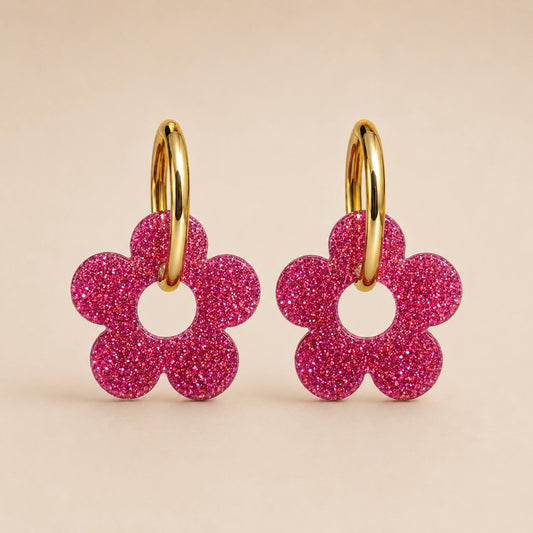 Boucles d’oreilles fleur rose pailletée avec anneaux dorés pour femme