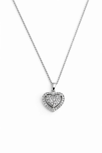 Ce collier cœur en acier inoxydable doré est une véritable déclaration d’amour.